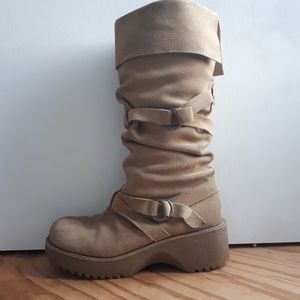 Vintage Aldo suede slouchy chunky boots